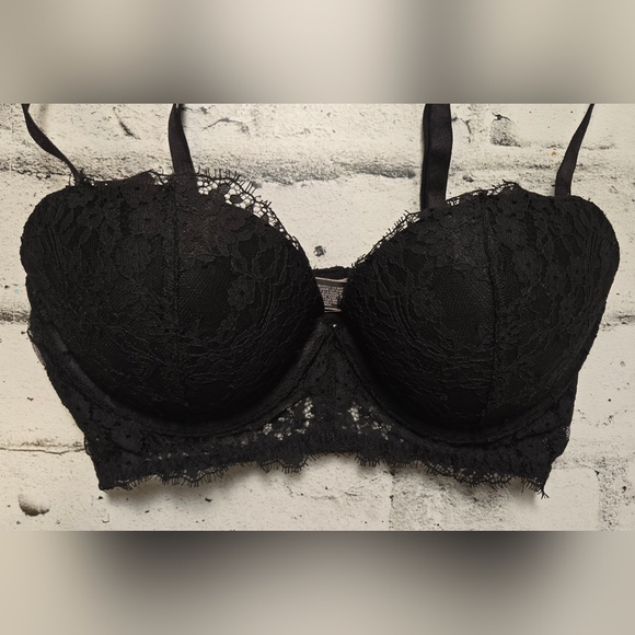 Victoria’s Secret Black Lace Longline Bra 36C Underwire - Picture 3 of 14